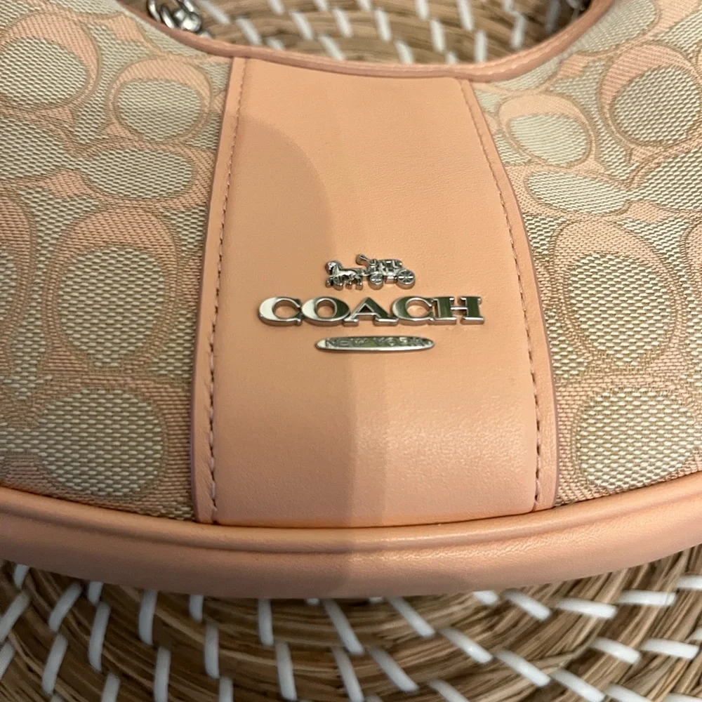 New Coach Pebbled Signature Hobo Bag in Peach
